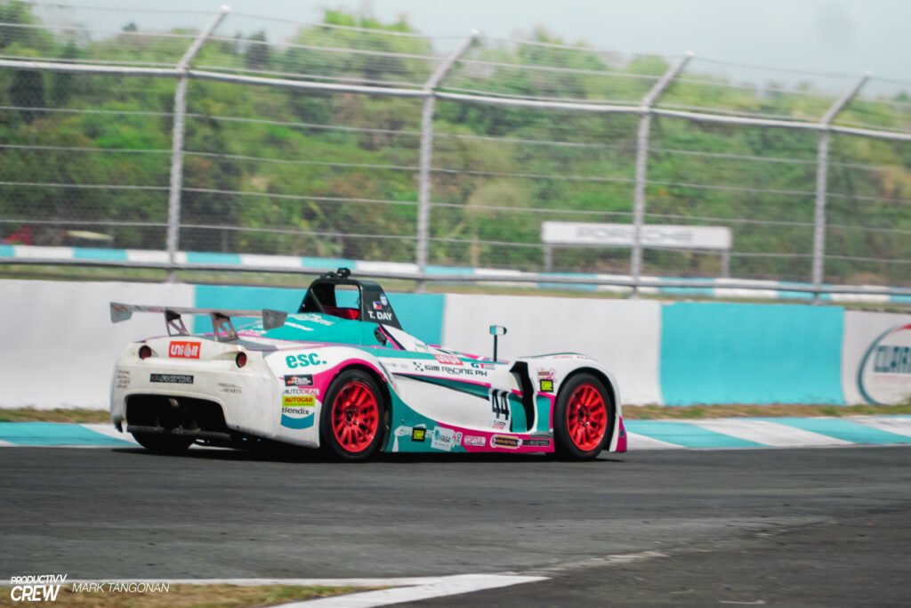 Ribbon Arc Motorsport Formula V1